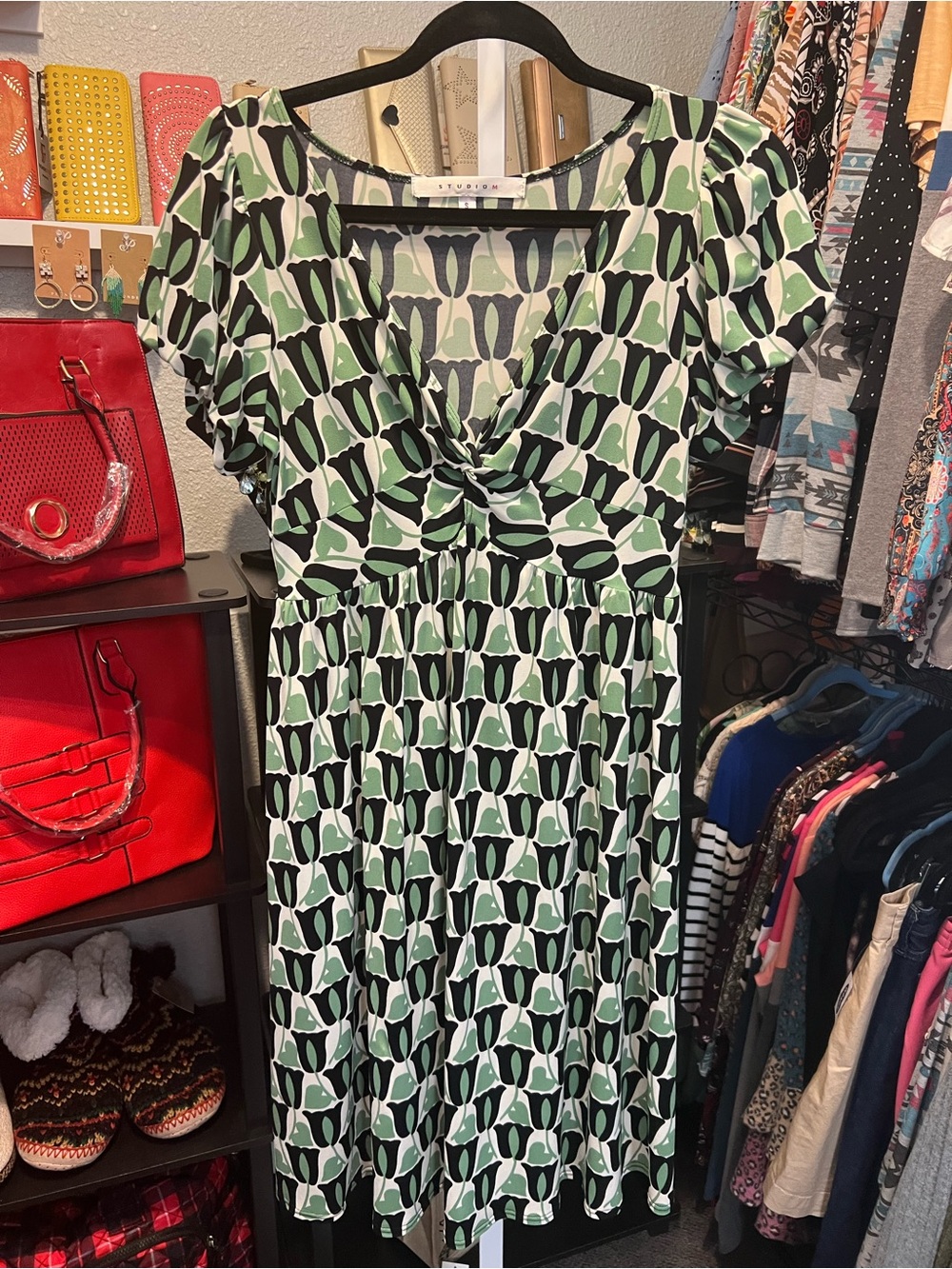 Studio M Green and Black Geometric Twist-Front Midi Dress